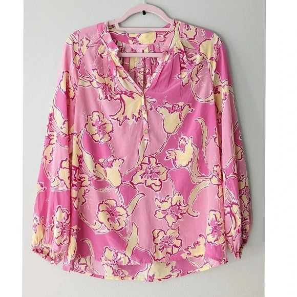 Lilly Pulitzer Elsa Blouse in Yellow Day Lilly Print - Picture 2 of 10